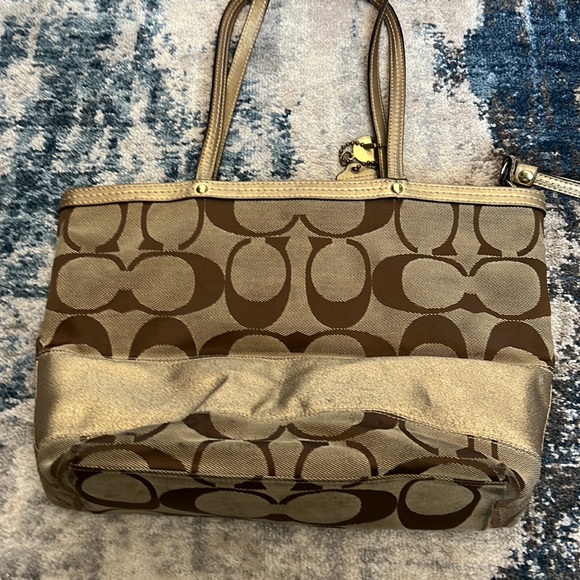 Coach bag No F0868-12977 - Picture 5 of 9